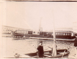 Photographie Vintage Photo Snapshot Bateau Marine  Toulon Marin - Places