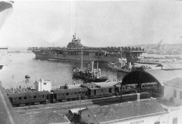 Photographie Vintage Photo Snapshot Porte Avions Marine Militaire Alger - Schiffe