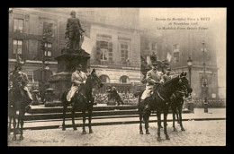 57 - METZ - ENTREE DU MARECHAL FOCH LE 26 NOVEMBRE 1918 - LE MARECHAL FOCH DEVANT FABERT - Metz