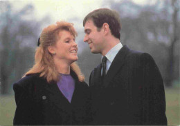 Couples - An Engagement Photograph Of Prince Andrew And Sarah Ferguson - Famille Royale - CPM - Carte Neuve - Voir Scans - Coppie