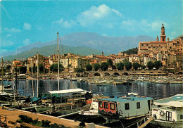 06 - Menton - Une Partie De La Vieille Ville Et Du Nouveau Port - Bateaux - CPM - Carte Neuve - Voir Scans Recto-Verso - Menton