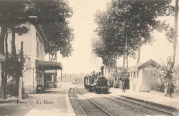 FHIEL - La Gare. - Gares - Avec Trains