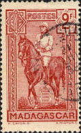 Madagascar Poste Obl Yv:185 Mi:209 Général Gallieni (cachet Rond) 1 Dent Manquante En Haut - Usados