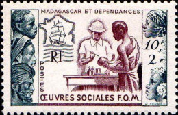 Madagascar Poste N** Yv:320 Mi:419 Oeuvres Sociales FOM - Nuevos