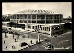 ITALIE - BOLOGNA - PALAZZO DELLO SPORT - Bologna