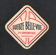 OUD Bierviltje - Sous-bock - Bierdeckel : GUEUZE BELLE-VUE - PH. VANDENSTOCK - ANDERLECHT   (B 463) - Bierviltjes