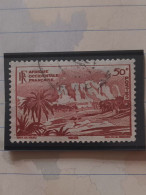 D15 - TIMBRE OBLITÉRÉ AOF , TERRITOIRE FRANÇAIS,  N °27 - ANNÉE 1947 - " SÉRIE COURANTE : PAYSAGES MONTAGNEUX,  NIGER". - Usados