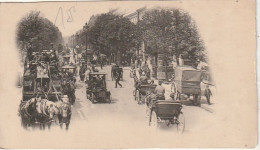 *** 75  ***  Au Format Cpa Paris Vue D'un Boulevard Dos Vierge - - Other Monuments