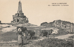 CARTE POSTALE ORIGINALE ANCIENNE : TREGASTEL LE CALVAIRE ANIMEE FERMIERE ET SES 3 VACHES COTES D'ARMOR (22) - Trégastel