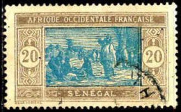 Sénégal Poste Obl Yv:102 Mi:102 Marché Indigène (Beau Cachet Rond) - Gebruikt