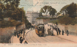 Brest ( 29- Finistère ) Vue Prise Des Glacis Vers La Place Des Portes - Tramway - Brest