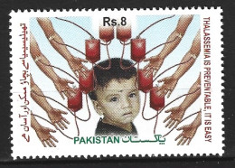 PAKISTAN. N°1338 De 2012. Perfusions. - Medicina