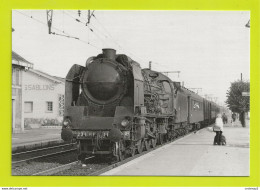 CPM VOIR DOS TRAIN 77 MORET LES SABLONS Vers Fontainebleau Express 1112 En Gare Le 12/09/1964 Locomotive Vapeur 231 H 11 - Moret Sur Loing