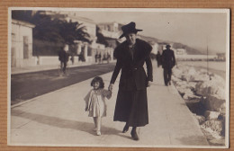 32196 / ⭐ Localisable MEDITERRANEE Carte-Photo 1930s Côte D'Azur Languedoc Roussillon ? Promenade Bord Mer - Other & Unclassified