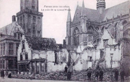 FURNES - VEURNE Sous Les Obus -  Un Coin De La Grand Place  - Guerre 1914 /1918 - Veurne