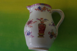 D20  Porcelaine Minton Great Britain English Porcelain Anglaise Pot Lait Pichet Milk Crémier Creamer - Minton