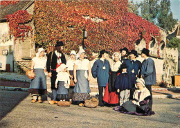 Folklore - Bourgogne - Groupe Folklorique Les Joyeux Enfants De La Cote De Buxy - CPM - Voir Scans Recto-Verso - Kostums