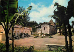 32 - Barbotan Les Thermes - Les Bains De Boue Et L'église - CPM - Voir Scans Recto-Verso - Barbotan