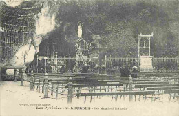 65 - Lourdes - Ville Connue Pour Son Pèlerinage Chrétien - CPA - Voir Scans Recto-Verso - Lourdes