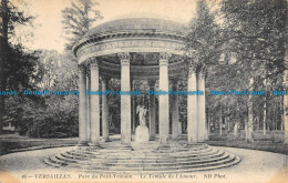 R138694 Versailles. Parc Du Petit Trianon. Le Temple De LAmour. ND Phot - Wereld