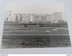 Aviation - Avion - Photo 24cmx18cm - AFP - Bombardier Furtif Américain B-2 Au Bourget  .. Lot405 . - Aviación