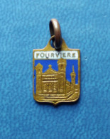 - Pendentif. Médaille - Blason De Ville - Fourvière - - Obj. 'Souvenir De'