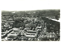 CPSM Dentelée 10.5 X 15 Allier VICHY Vue Panoramique Prise D'avion - Vichy