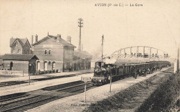 AVION - La Gare. - Estaciones Con Trenes