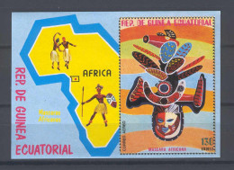 Equatorial Guinea 1977 African Masks MS MNH - Equatorial Guinea