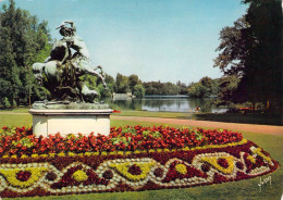 69 - Lyon - Le Parc De La Tête D'Or Et Une Vue Du Lac - Lyon 6