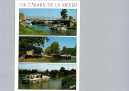 Péniches Sur Les Canaux De La Niévre - Houseboats