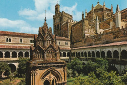 1 AK Spanien * Real Monasterio De Santa María In Guadelupe - Erbaut Im 14.-15. Jh. Und Seit 1993 UNESCO Weltkulturerbe - Autres & Non Classés