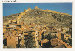 1 AK Spanien / Spain * Blick Auf Die Altstadt Von Albarracín Und Ihre Stadtmauer Diese Wurde Im 14. Jahrhundert Erbaut * - Autres & Non Classés