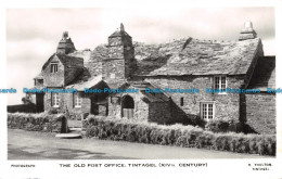 R139526 The Old Post Office. Tintagel. XVIth. Century. R. Youlton. RP - Mundo