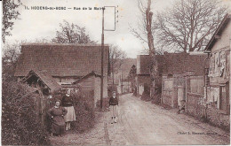 76 - HODENG AU BOSC - Rue De La Mairie - Animée - Andere & Zonder Classificatie