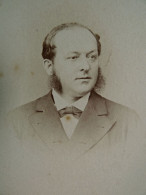 Photo CDV Touranchet  Paris  Portrait Homme  Favoris  Noeud Papillon  CA 1870-75 - L449 - Old (before 1900)