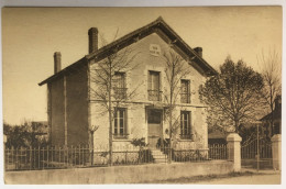 Bergerac -Villa "Modeste Asile" , Lieu-dit Piquecailou. Non Circulée. Animée - Bergerac