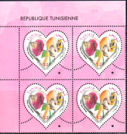 2024-Tunisie- Fête Des Mères -Femme- Enfant- Rose- Papillon- Mains- Bloc De 4 V.MNH****** - Rosen