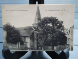 Cpa LIVERDUN La Place De L'Eglise. Carte Non écrite. Attelage Cheval - Liverdun