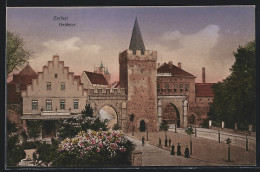 AK Zerbst, Heidetor Mit Brunnen  - Zerbst