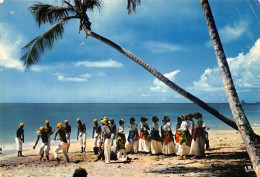 972-MARTINIQUE FOLKLORE PLAGE DES SALINES-N°T2696-D/0121 - Sonstige & Ohne Zuordnung