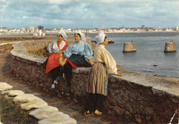 85-LES SABLES D OLONNE FOLKLORE-N°T2701-C/0279 - Sables D'Olonne