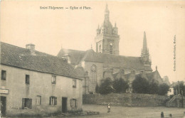 Saint Thégonnec , Eglise Et Place   ( Scan Recto Et Verso ) - Saint-Thégonnec