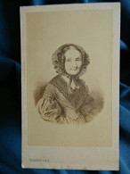 Photo CDV Ch. Herbert à Beauvais - Portrait De Mme Portier Née Perroud, Second Empire  Ca 1865-70  L448 - Anciennes (Av. 1900)