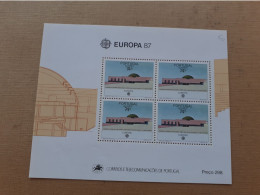 TIMBRE   ACORES  BLOC  FEUILLET  ANNEE  1987     N  8   COTE  13,00  EUROS   NEUFS   LUXE** - Azores