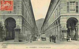 73 - Chambéry - La Rue Des Portiques - Animée - CPA - Voir Scans Recto-Verso - Chambery