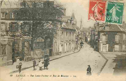 61 - Laigle - Rue Louis Pasteur Et Rue De Bécanne - Animé - CPA - Voir Scans Recto-Verso - L'Aigle