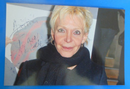 AUTOGRAPHE DE TONIE MARCHALL SUR PHOTO - Acteurs & Comédiens