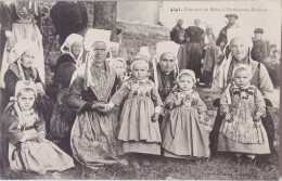 CPA   Circulée ,Plougastel - Concours De Bébés   (193) - Bretagne