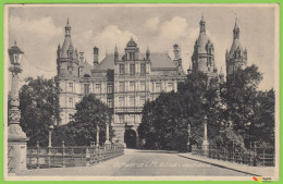 Voyo AK SCHWERIN Schloss 1929  Nr R35658 Postgelaufen - Schwerin